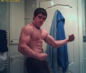 This is me a couple of years back when I was in a particularly 'hulking' phase of my training...