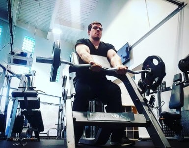 preacher curls