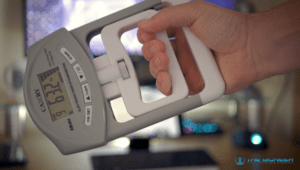 Grip strength dynamometer