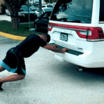 Car push Gilbert Burns IHP