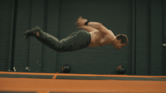 Clapping Push Up